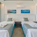 Villa 4 Bedroom Sea View In Kalkan