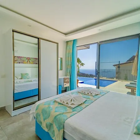 4 Bedroom Sea View In Kalkan Каш