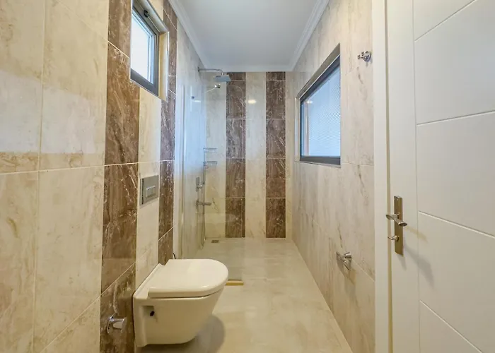 Villa 4 Bedroom Sea View In
