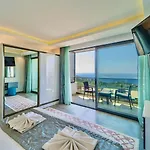 Villa 4 Bedroom Sea View In