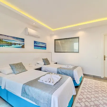 4 Bedroom Sea View In Kalkan *
