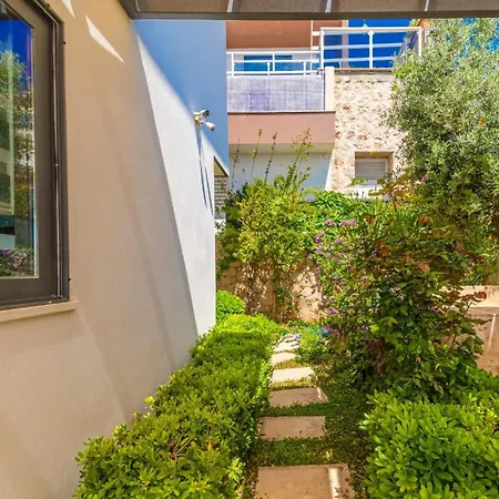 4 Bedroom Sea View In Kalkan *