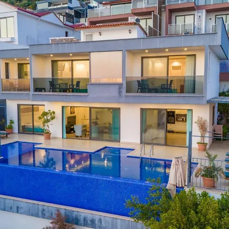 4 Bedroom Sea View In Kalkan Kas