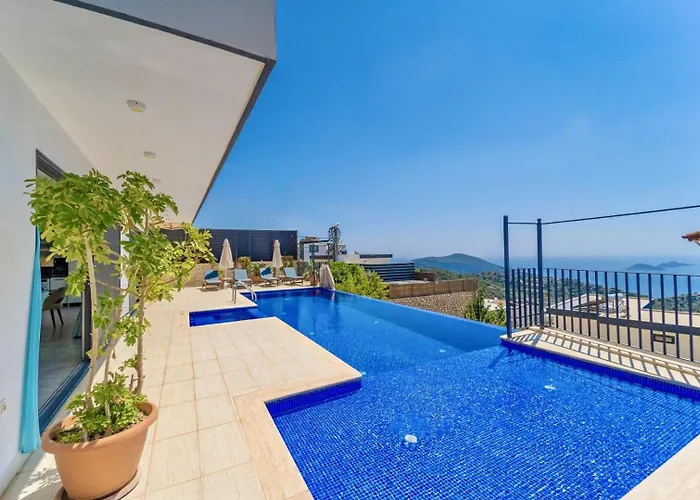 4 Bedroom Sea View In Kalkan 卡斯