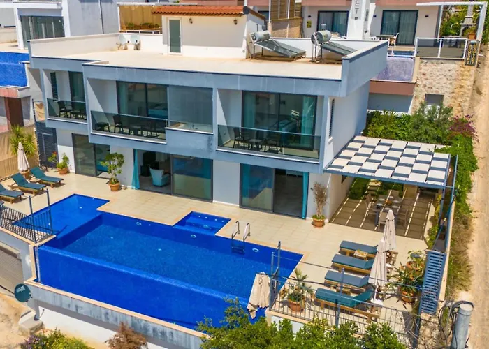 4 Bedroom Sea View In Kalkan
