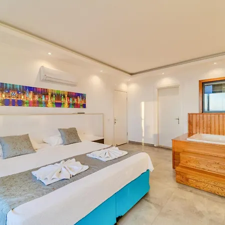 Villa 4 Bedroom Sea View In Kalkan Kaş
